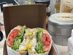 -爱樂咖啡(青年体育公园店)