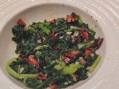 -阿瓦山寨·湘菜现炒·剁椒鱼头王(咸阳总店)