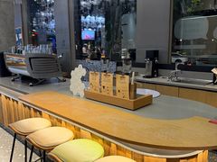 -星巴克臻选(湖滨道店)