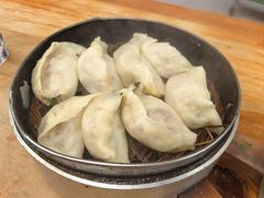 -罗卜李包子羊肉汤