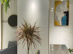 -Fridi Patisserie Cafe