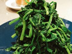 清炒豌豆尖-半山腰·云南菜(侨福芳草地店)