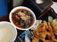 -炉小二铜锅牛蛙•川湘菜(三里屯店)