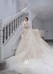 -MANLI BRIDAL婚纱
