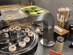 -围炉肉舍•炭烤活鳗•丹东海鲜烤肉(步行街店)