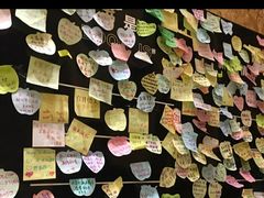 -新华里咖啡书吧(新华书店小寨店)