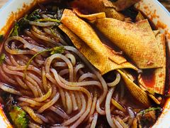 红油米线-老字号杨坡红油米线腊汁肉夹馍(东四道巷店)