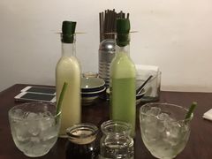 -Cuc Gach Quan Restaurant
