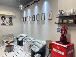 -老男孩男士理容馆·理发·烫染·修面