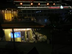 -必胜客(新海上世界店)
