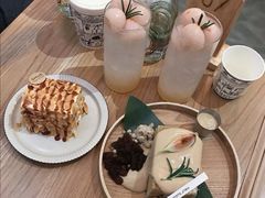 -半勺舒舒生日蛋糕店