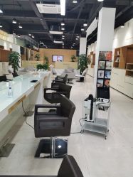 -CARR SALON