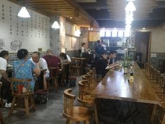 大堂-蒋六十八梯眼镜面(狮子坪店)