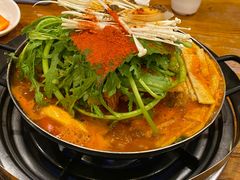 -喇喇排骨火锅·传统韩式脊骨汤(望京西园总店)