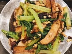 -华中科技大学东三学生食堂