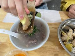 -烂厅下牛肉汤