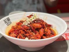 -龙巢盱眙龙虾·牛蛙·烧烤宵夜(八卦岭店)