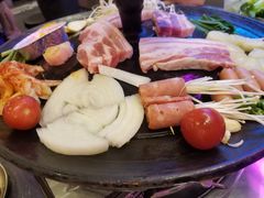 -豚豚家돈돈가韩国锅盖烤肉(新北万达店)