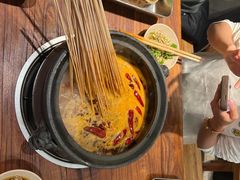 -郑记·古法黑砂锅串串(龙泉店)