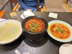 -万重锦·人文川菜馆(骡马市店)
