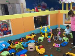 -孩子王童乐园(泰州万达店)