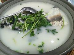 -天乐农家鱼头王(天目湖店)