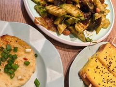 -街角等你.大连海鲜烧烤.经典铁板海鲜串(西安路店)