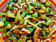 -玲玲米粉·新疆现炒米粉(大十字总店)