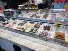 面包甜点陈列柜-GODIVA(海岸城店)