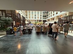-朗丽兹自助餐厅