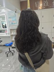 -镁连社·美联社