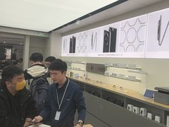 -华为智能生活馆(上海中山公园龙之梦)