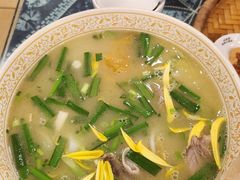 -桥香园云南过桥米线(金马碧鸡店)