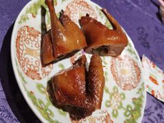 盐焗乳鸽-惠食佳·朱雀(东方商厦店)