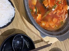-极有家小鱼小鸡石锅煲(佳兆业店)