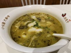 -渝是乎酸菜鱼·川渝小炒(新世界百货望京店)