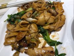 炒饵块-蔼若春.传承三十年云南菜(金碧公园店)