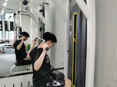 -汗水空间私教健身连锁(SM广场店)