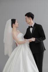 -798婚纱摄影·原创定制品牌店