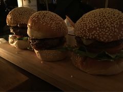 iphone_upload_pic-LONG BAR 廊吧(外滩华尔道夫酒店)