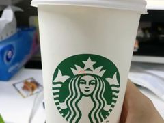 南瓜丝绒拿铁-星巴克(迪士尼小镇店)