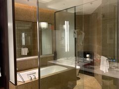 -上海外滩茂悦大酒店