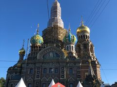 -滴血救世主教堂