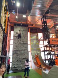 点击看大图 -嗨翻Hi-Fun竞技主题乐园·蹦床团建生日聚会(五棵松华熙店)