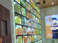 -芦茨金富饭庄·25年老字号·专做稻草鸡