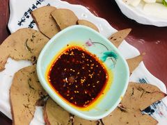 -撒拉人家.酸菜牦牛肉火锅