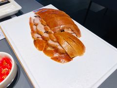 酥不腻烤鸭-小大董·烤鸭(观景餐厅·南京西路店)