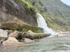 -仙人谷漂流景区