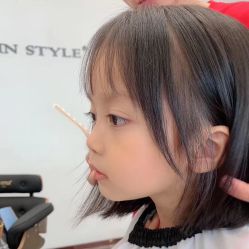 -CD Hair salon