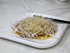 -品香菜馆(旗峰路中侨大厦店)